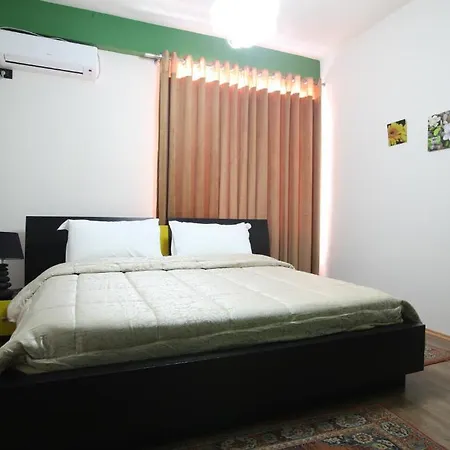 Ejna 4* Tirana