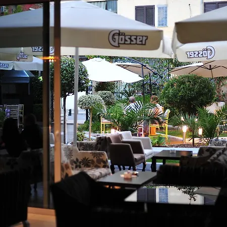 Hotel Ejna 4*